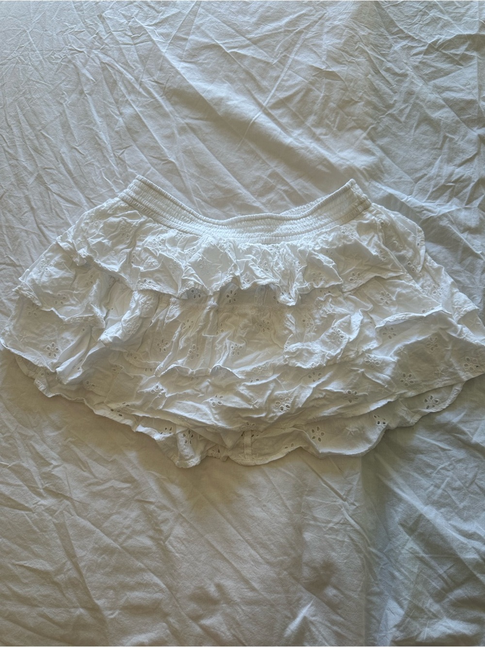 Hollister white ruffle mini skirt